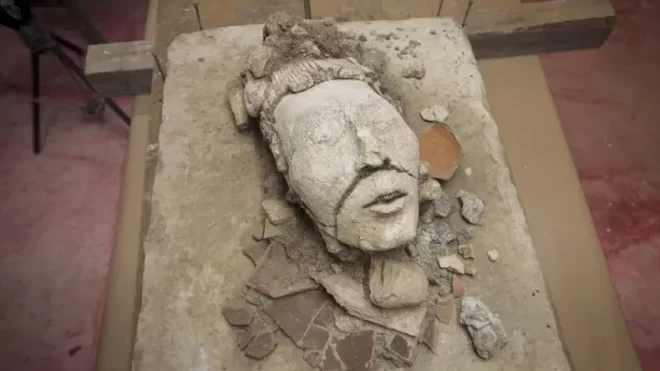 Head of Mayan god found in Mexico.