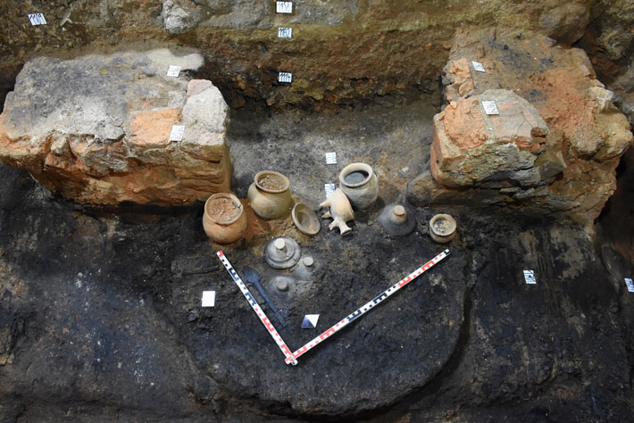 Uniquely preserved medieval kitchen unearthed north of Moravia