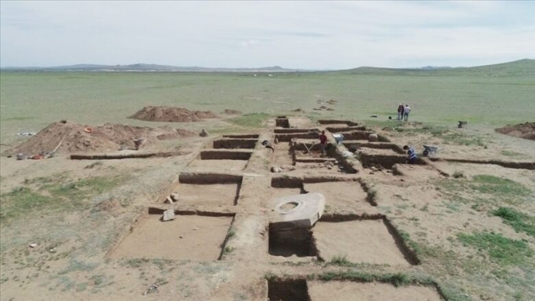 The complex of Bilge Kagan and Kultigin's father, İlteriş Kagan, was found in Mongolia