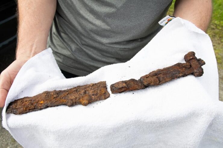 Viking sword discovered in the backyard of Heidi Vike Grønningsaeters' home