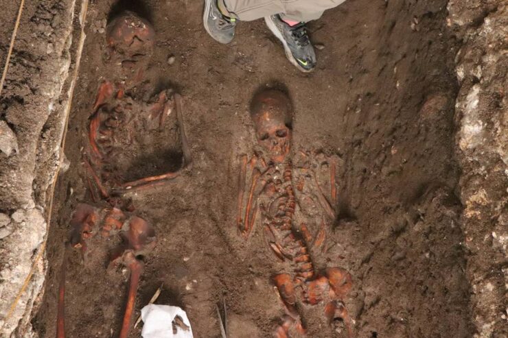 Construction workers in the Philippines, Daanbantayan found centuries old skeletons
