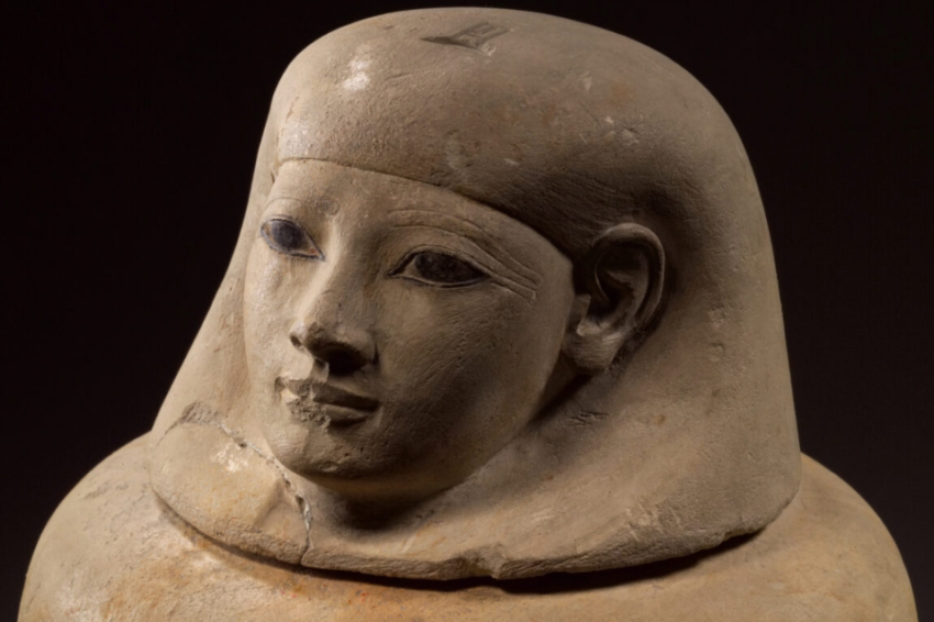 Senetnay, an ancient mummified Egyptian woman.